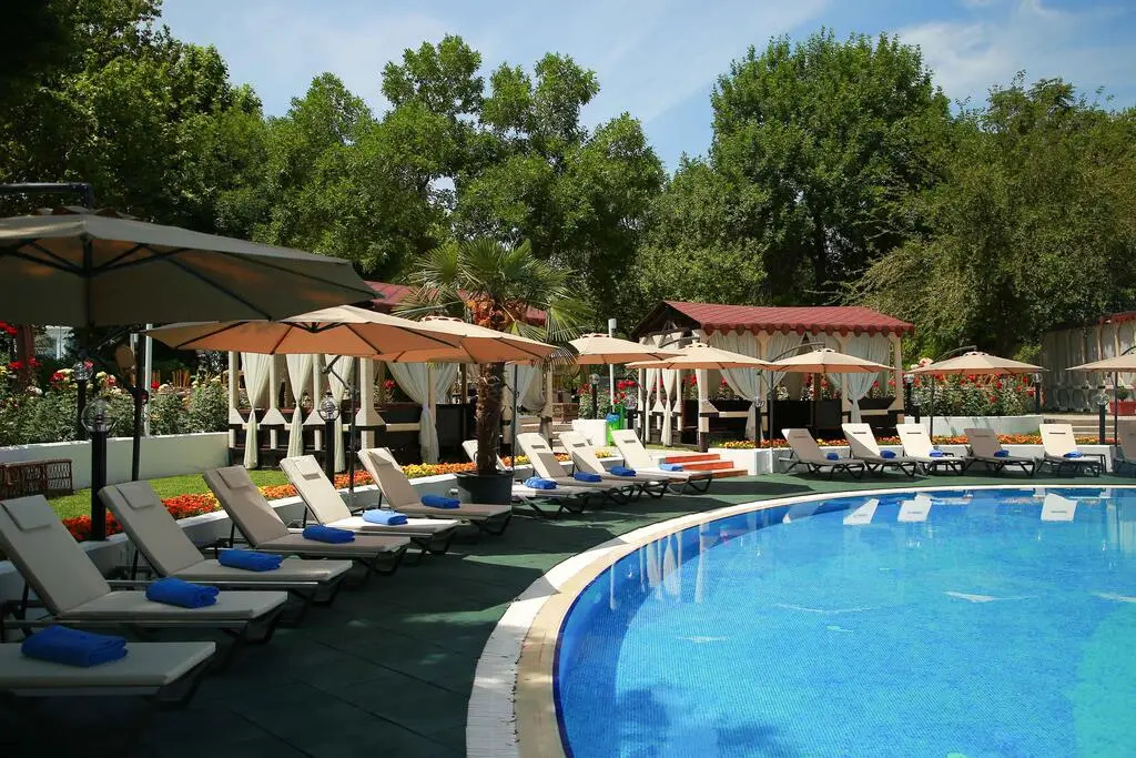 Отель Wyndham Tashkent — фото