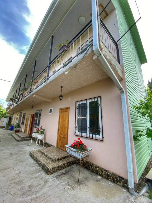Nelli Guest house