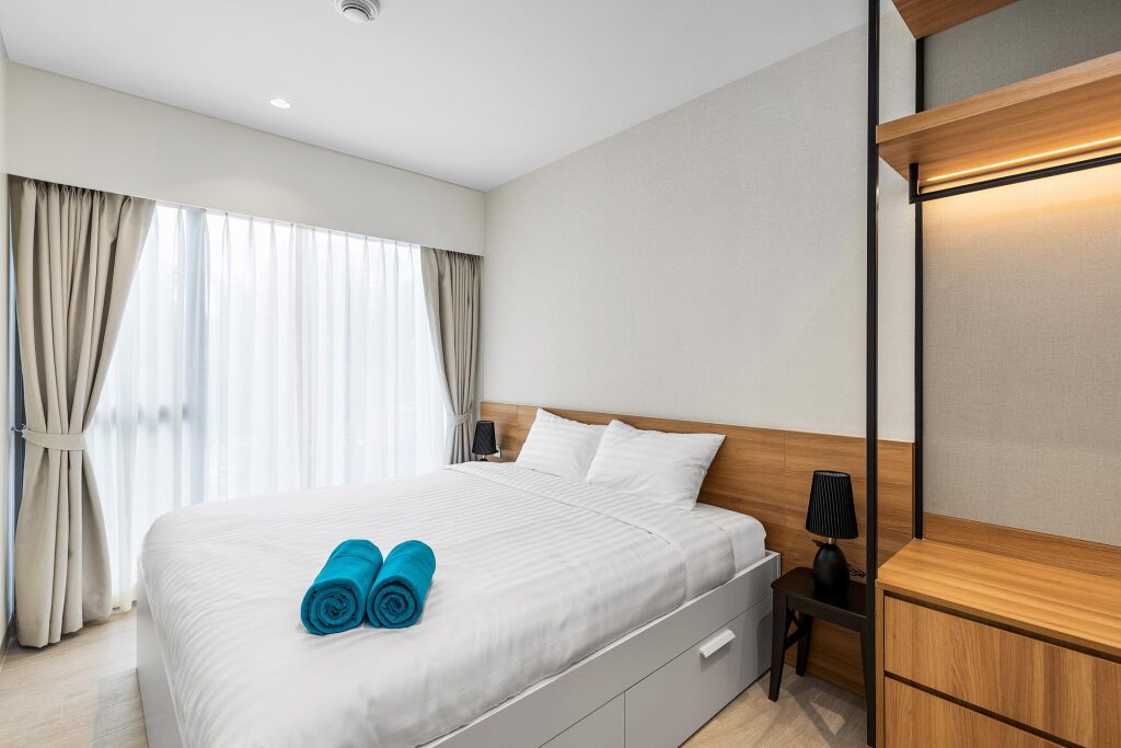 Апартаменты с 2 комнатами с балконом в Апарт-отель Laguna Lakeside BangTao by My Home Phuket