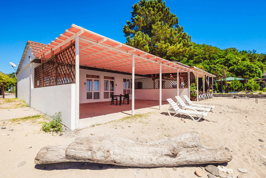 Apartment hotel "prokhlada"