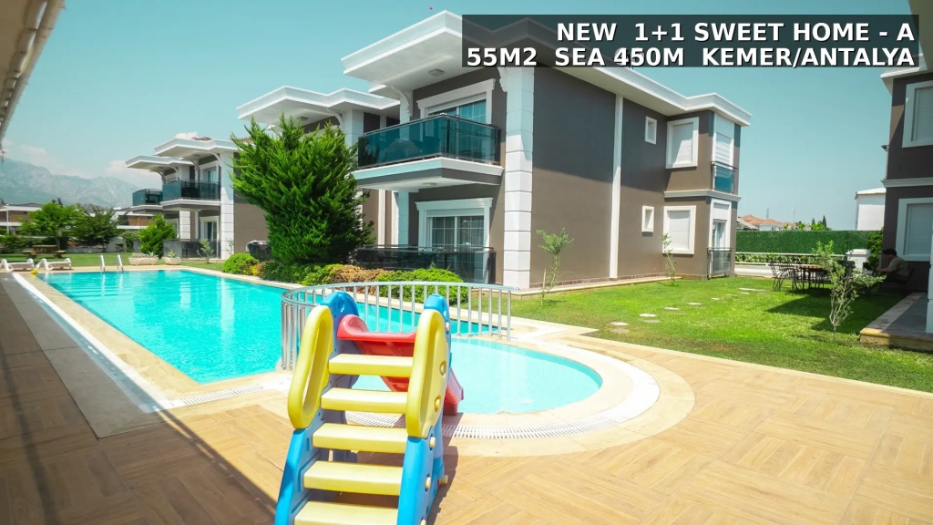 Sweet Home A Apartment with balcony