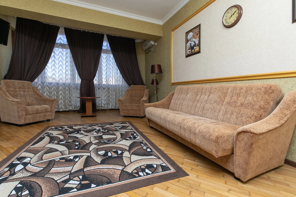 Family Double room (full double bed)