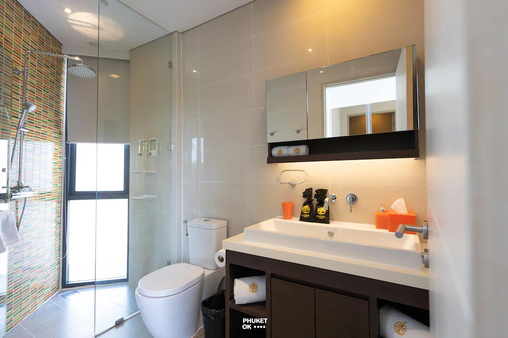Двухместный лофт Water c 1 спальней с балконом двуспальная кровать в Отель Cassia Phuket, part of Banyan Group