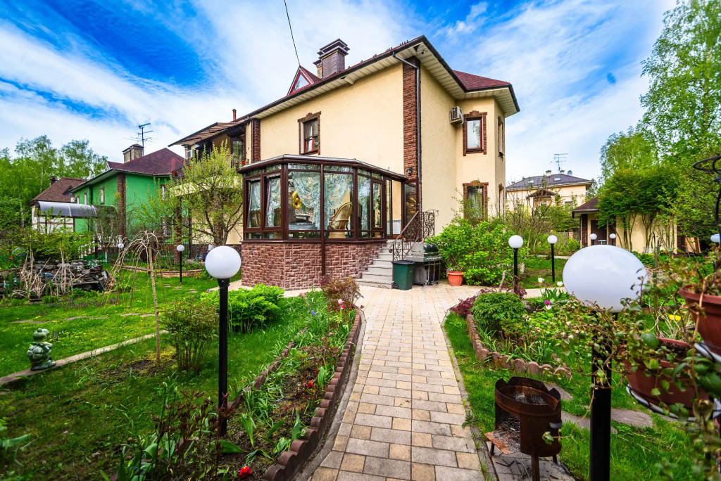 Частный Дом Коттедж с Бассейном и Сауной Долгопрудная Аллея дв1к22 — фото