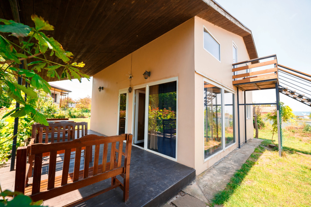 2 Bedrooms Superior Triple room with view