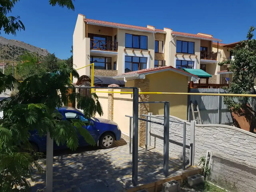 Сугдея апартаменты судак. Гагарина 60. Отель европа крым судак. Судак гостевой дом истрашкина 4. Апарт отель судак набережная 75.