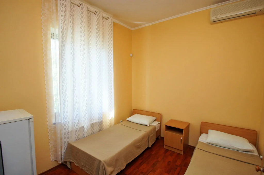 Standard Double room with view (twin beds)