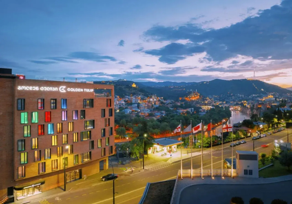 Golden Tulip Design Tbilisi, Тбілісі, Грузія мініатюра 25