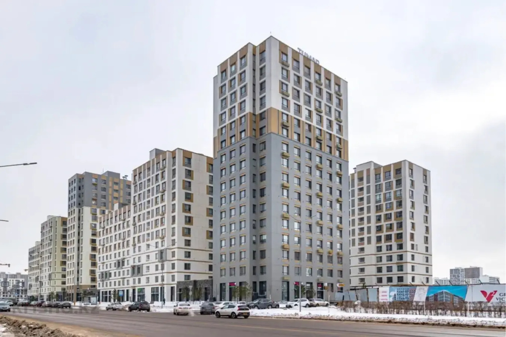 Biryuzovaya Krasotka Flat