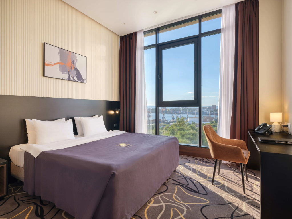 R Boutique Hotel Room Type - Standard Superior Double room with sea view full double bed