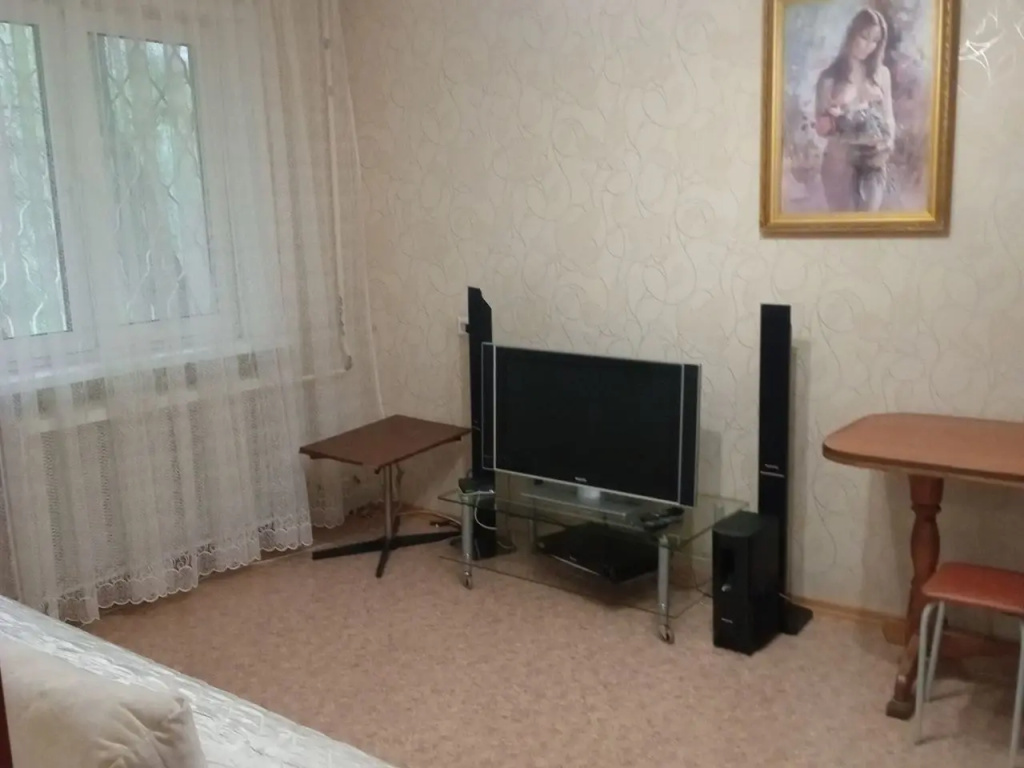 Квартира двухкомнатная по улице 2-я Юго-Западная 32 — фото