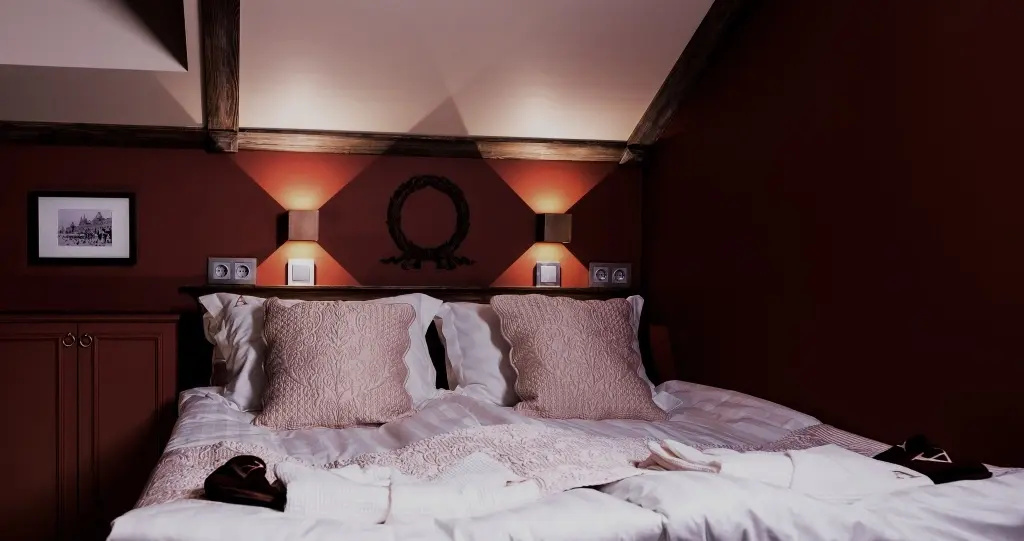 Business Economy Double Attic room (full double bed)