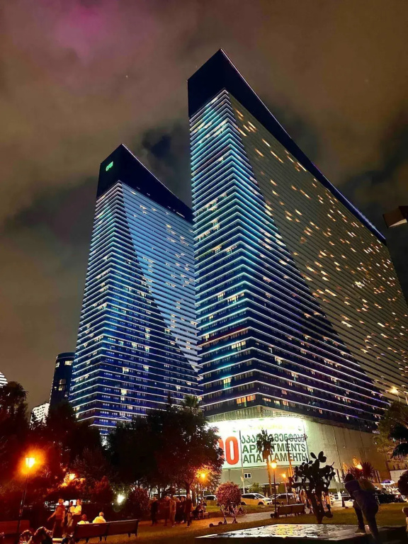 Orbi C 4245 Apartments