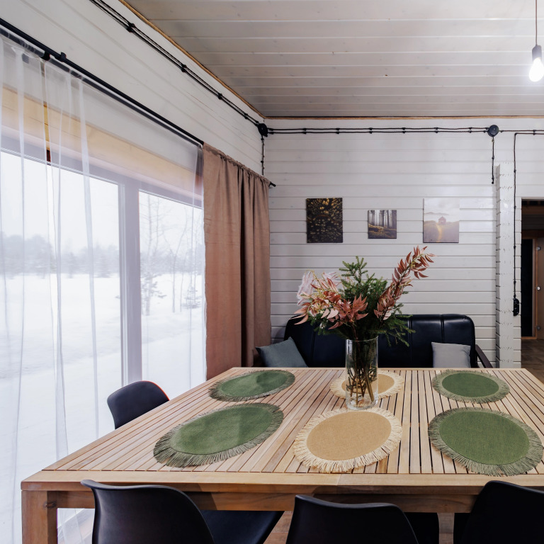 Двухместный коттедж c 1 комнатой двуспальная кровать в Винни-Вилла