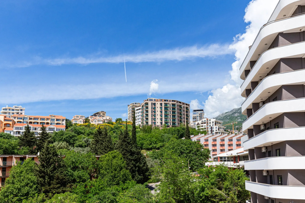 Summer Nest Studio in Becici Apartments