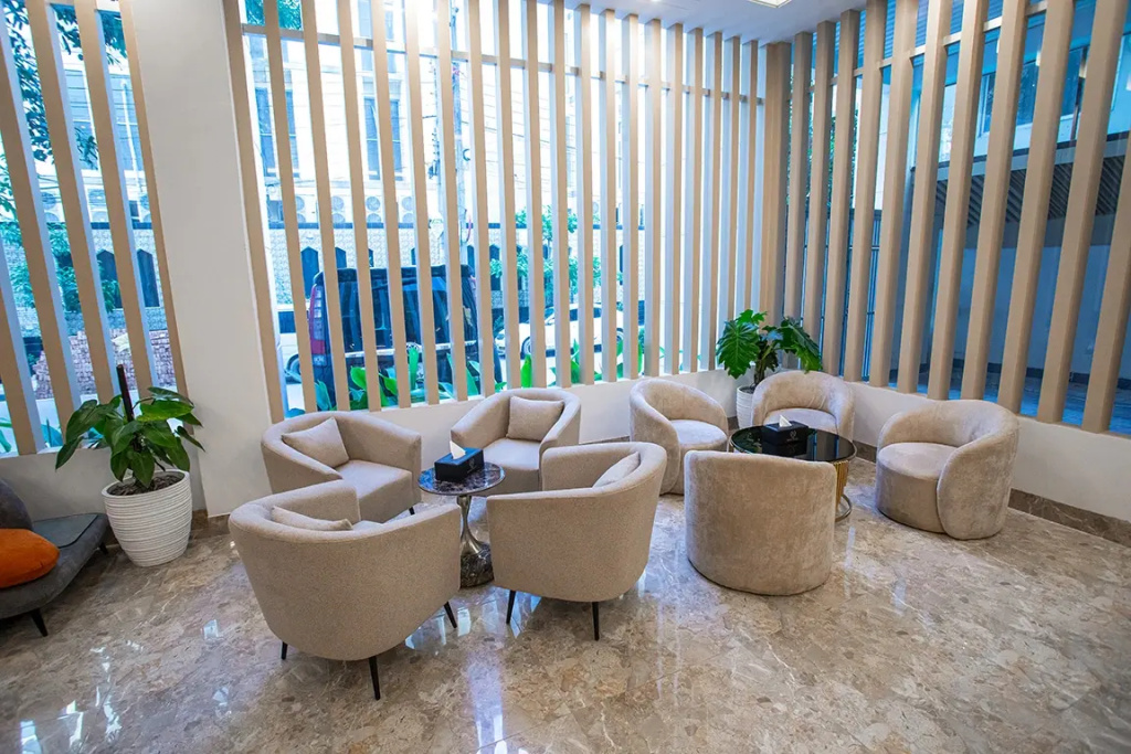 The Royal Palace Uttara Hotel