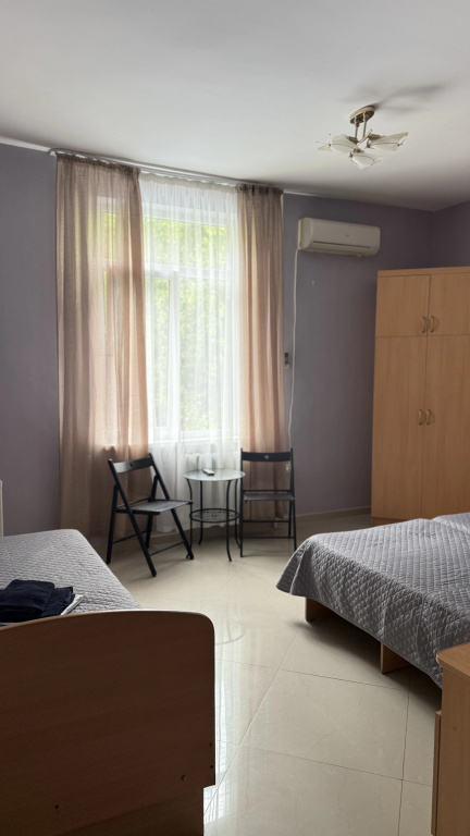 Standard Triple room with view