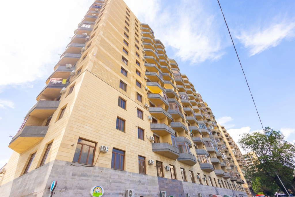 On Argishti Str. 11-80 Apartaments