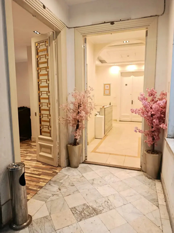 Cairo Crown Mini hotel