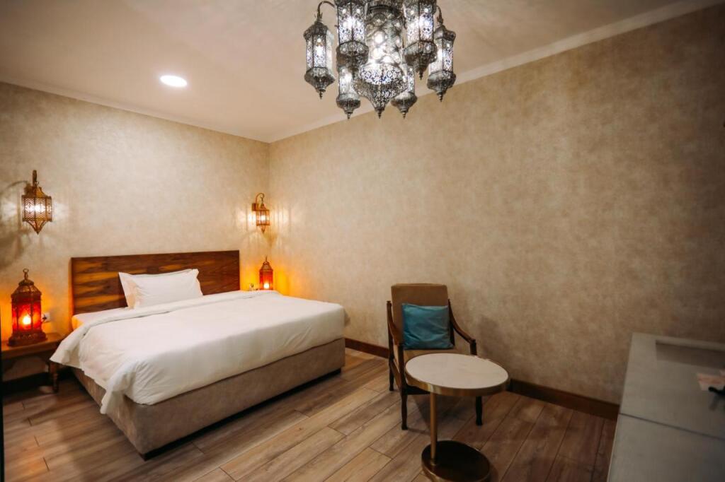 Двухместный номер Deluxe двуспальная кровать в Jannat Resort Osh