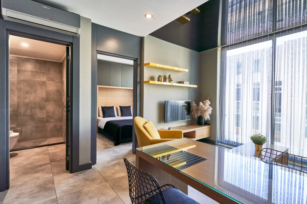 Standard Suite