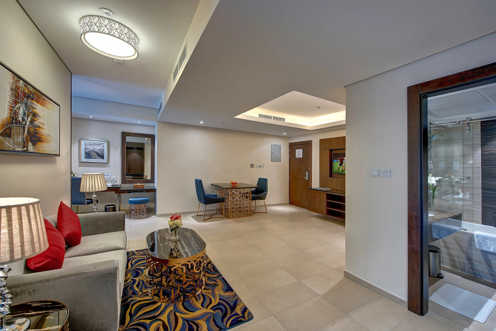 Lobby & Reception