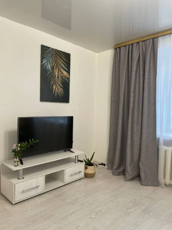 Квартира в микрорайоне — 4