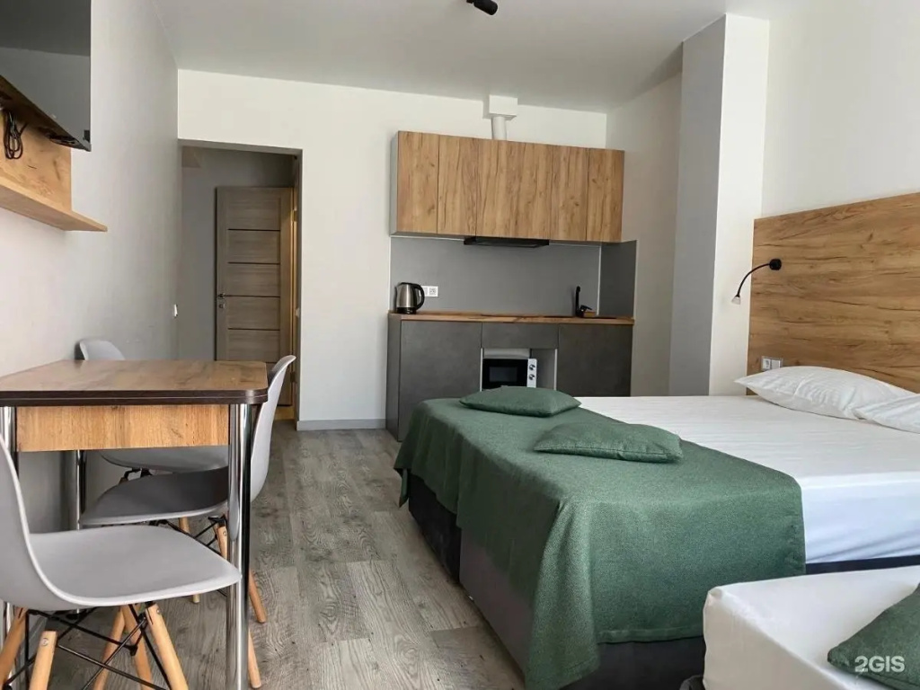Triple Apartment with balcony