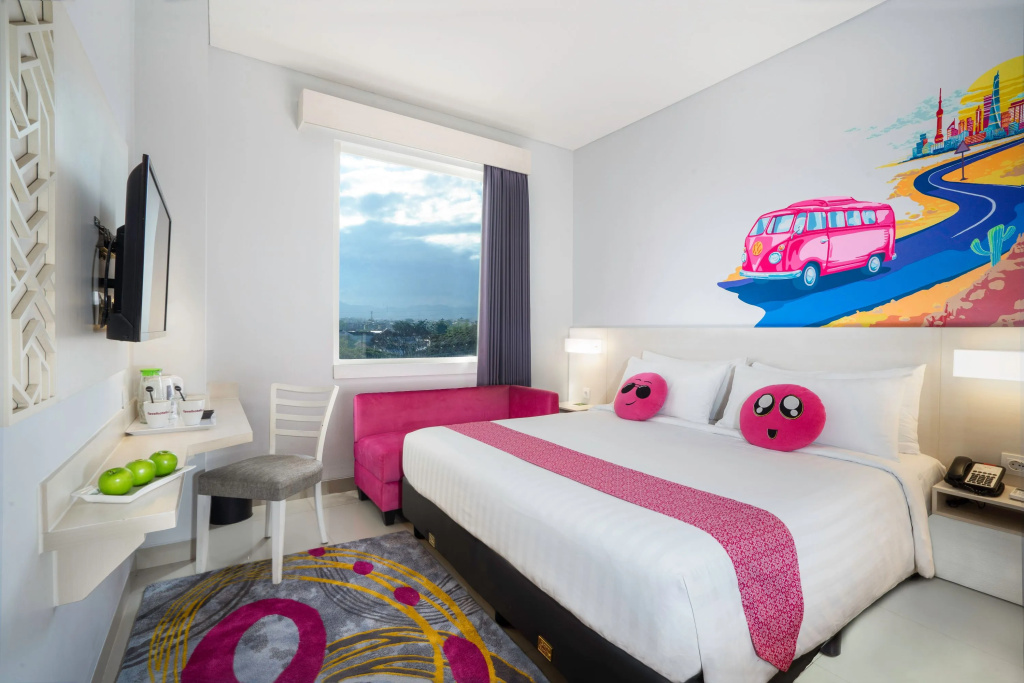 Deluxe Double room (full double bed)