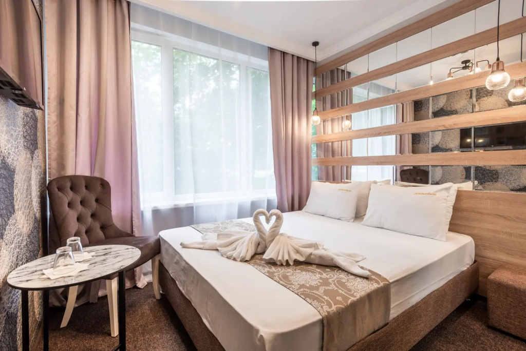 Standard Double room (full double bed)
