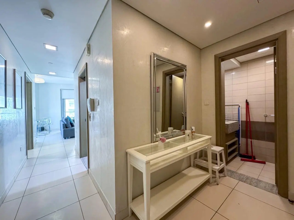 Апартаменты The Lofts Downtown Views