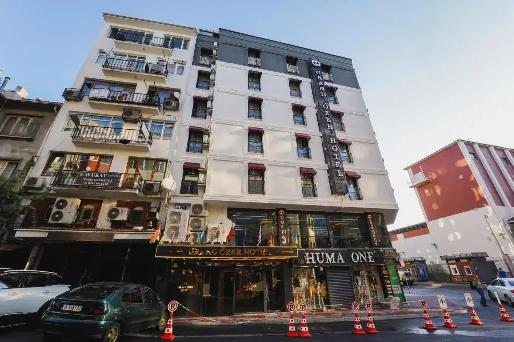 Отель Grand Özer — фото 2