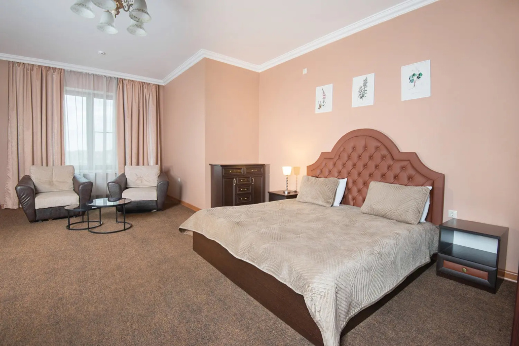 2-Room Apartment