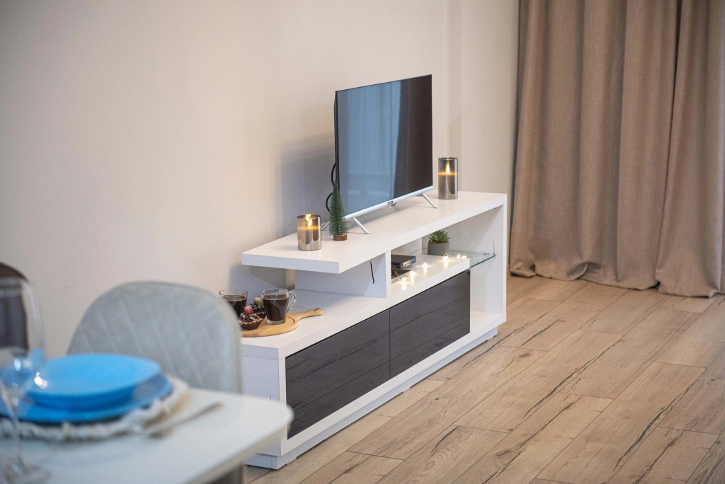 Отель Apartments in a Well-Maintained Complex with a Dishwasher в Тбилиси