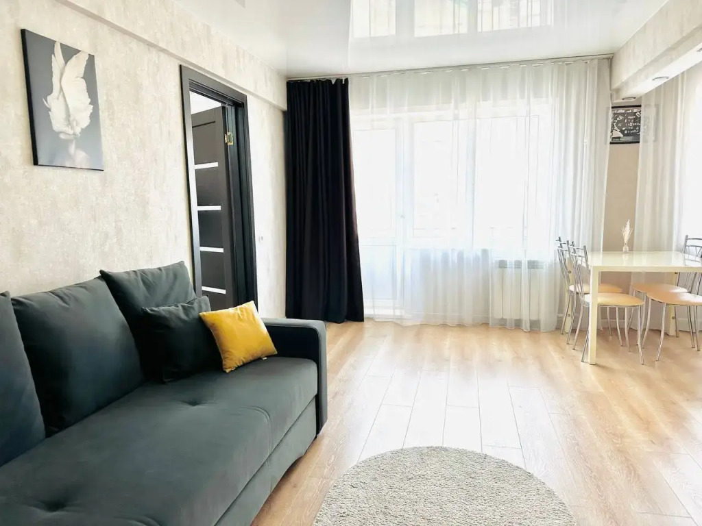 Квартира 2-комнатная квартира в центре Ангарска — где бизнес встречается с уютом - фото 10