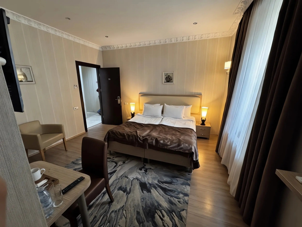 Hotel photo 18