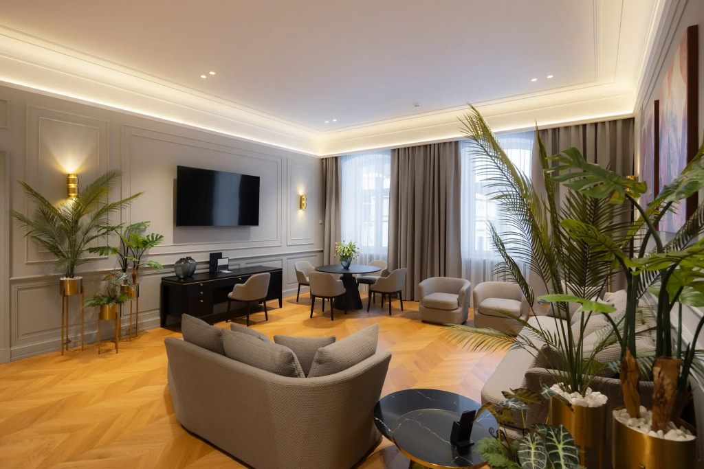Double Suite with Kremlin view (full double bed)