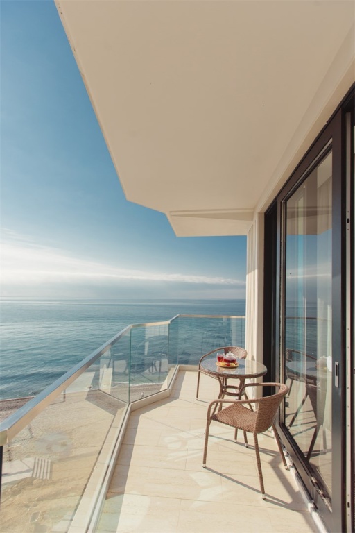 Luchezarny Rezort Resort Hotel Room Type - Deluxe Double room with balcony and with sea view full double bed