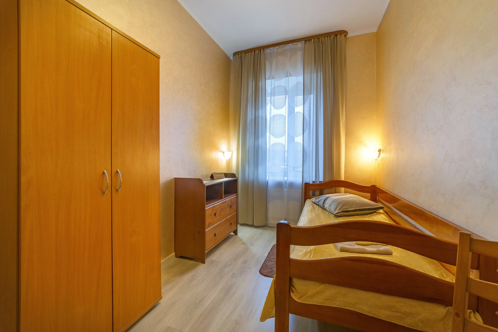 Economy Single room (single bed)