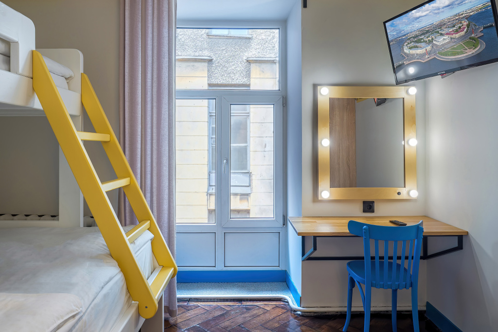 Druz'ya Lajt Hostel Room Type - Smart Double room bunk bed