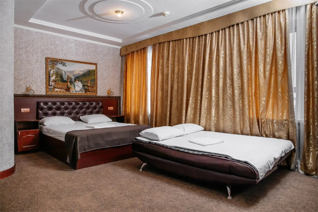 Staryij Rostov Hotel Room Type - Standard Quadruple room