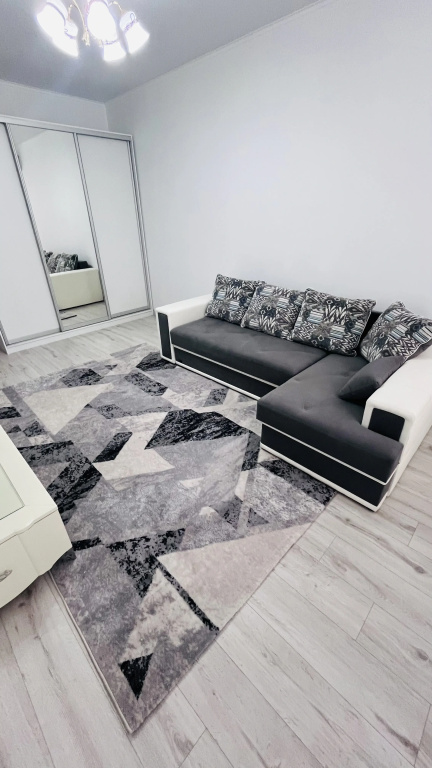 Dvukhkomnatnaya Zhk Asel Flat