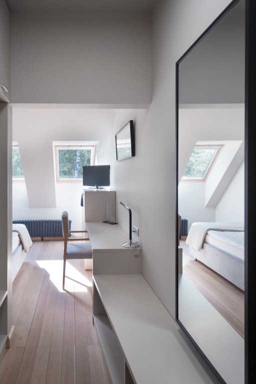 Standard Single Attic room