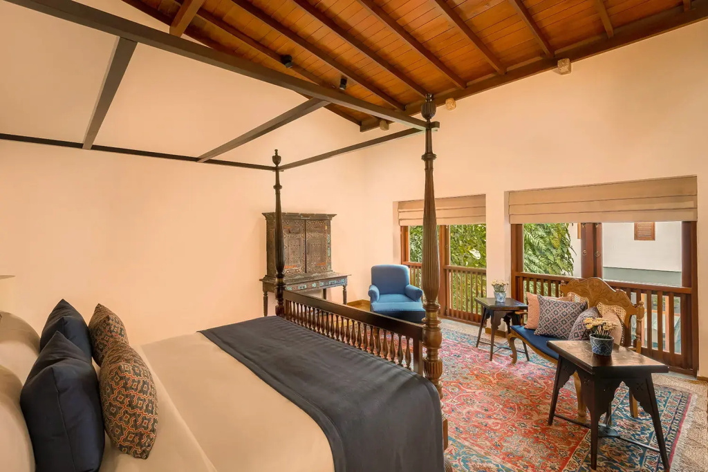 Double Junior Suite (full double bed)
