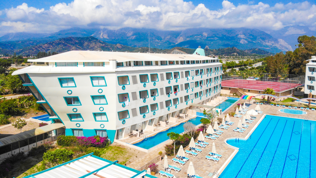 Daima biz hotel 5 кемер. Дайма биз резорт 5 кемер турция. аквапарк dolusu турция кемер. турция аквапарк долусу.