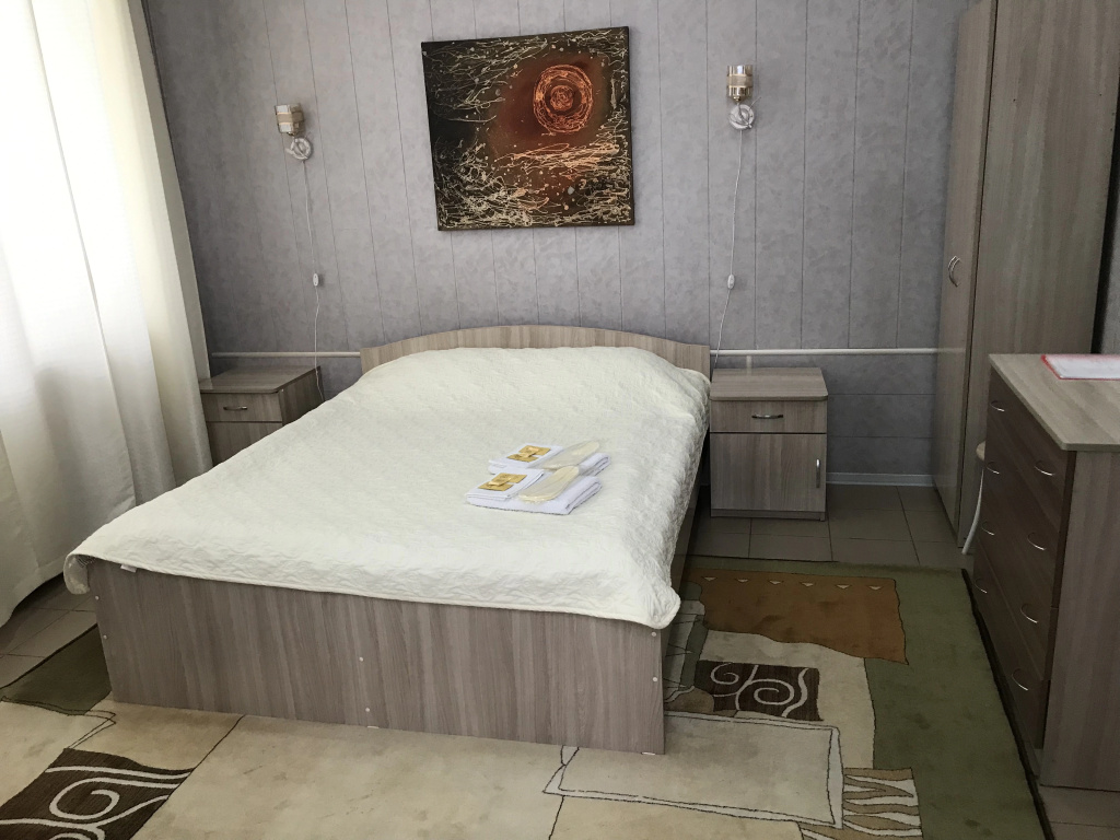 Superior Double room (full double bed)
