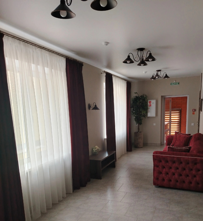Lobby & Reception