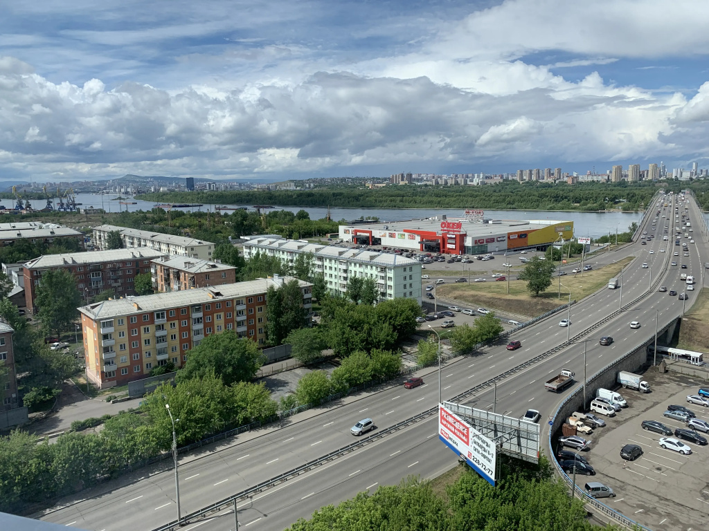 Квартира С панорамным видом на город с 13 этажа Б — фото