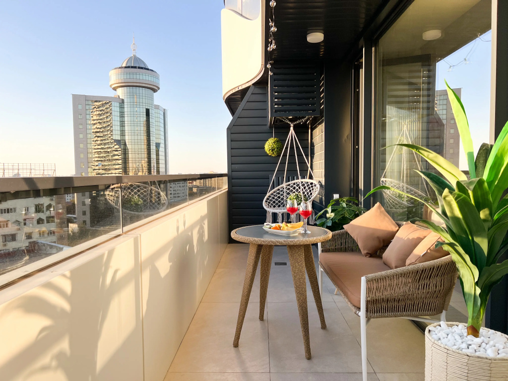 Premialnaya Dvukhkomnatnaya Kvartira S Panoramnym Vidom Na Tashkent Apartments