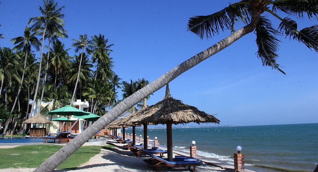 Ocean Place Mui Ne Resort Hotel